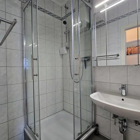 Vier Jahreszeiten 2-73 *